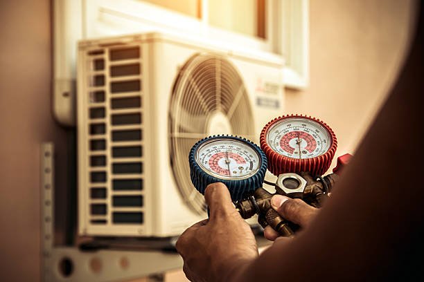 Professional Ac Repair technician working in Plympton, MA